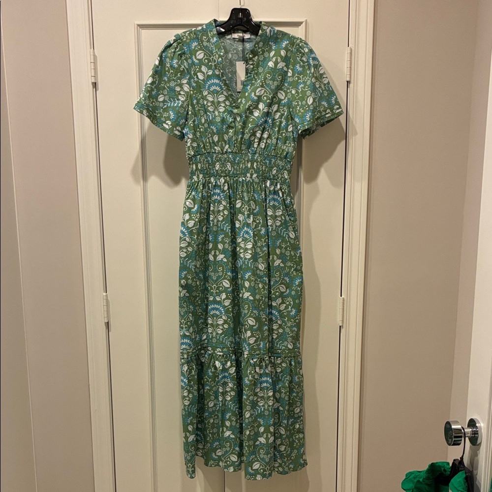 Avara Dress